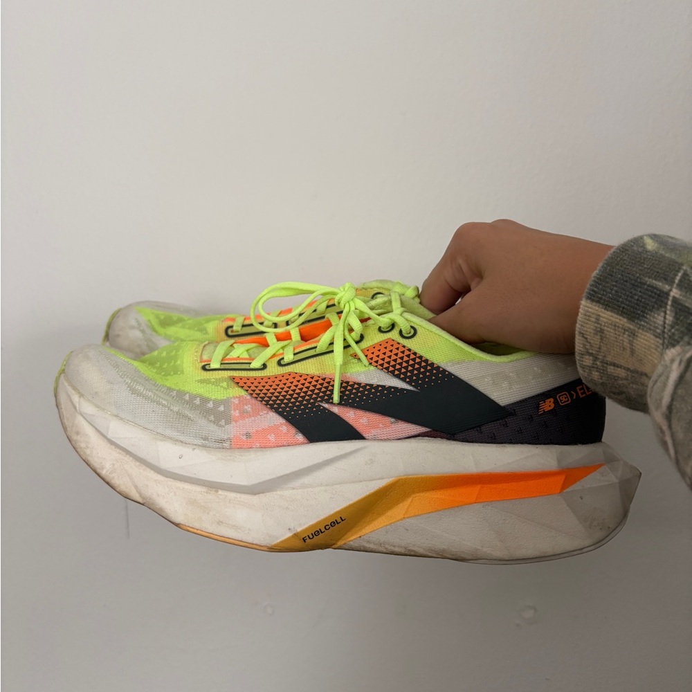 NEW BALANCE Fuel Cell Elite